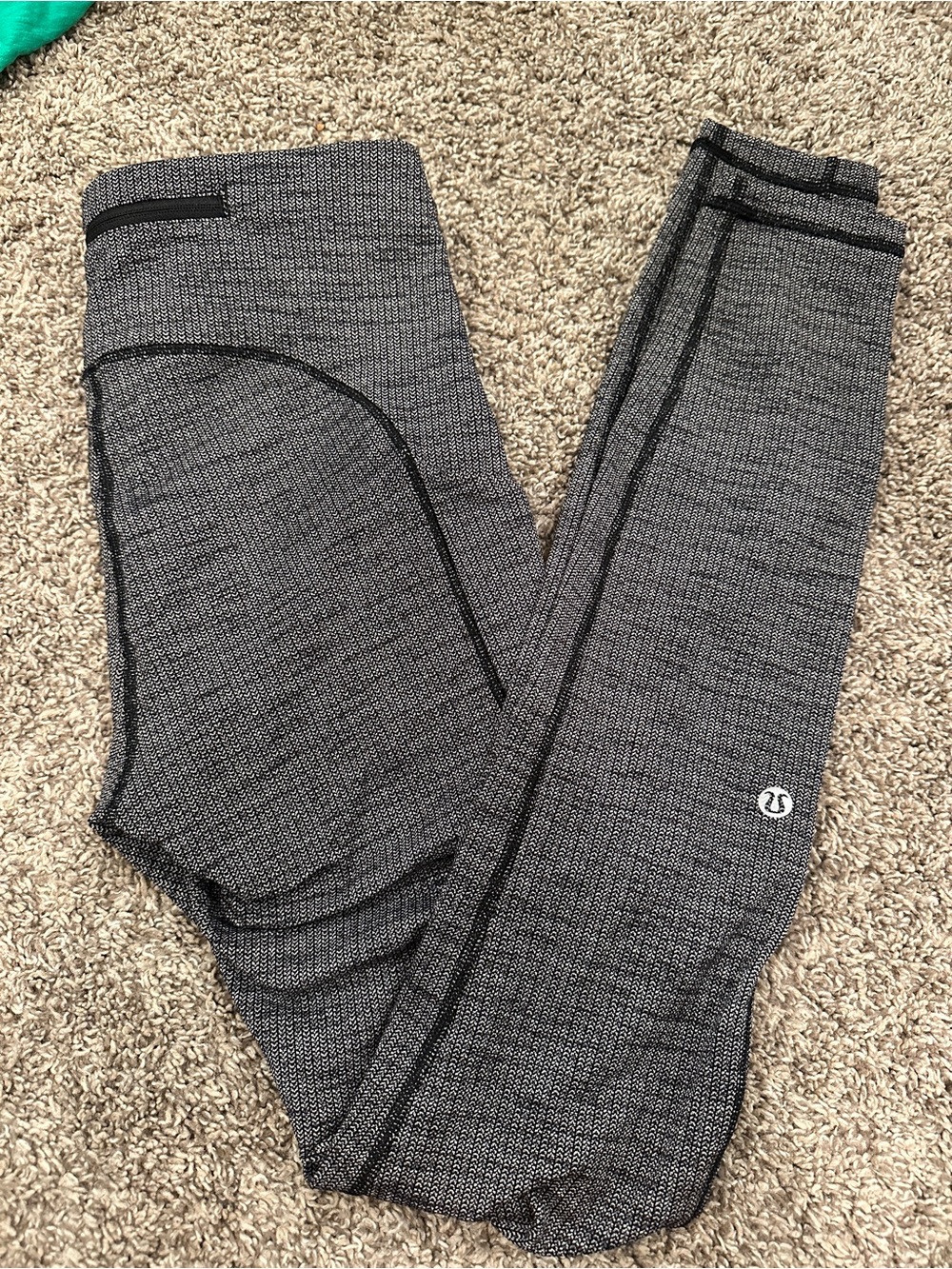 Lululemon Gray Heathered High-Rise Full Length Leggings